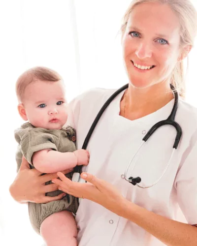 NOTRE-HISTOIRE-2-419X546